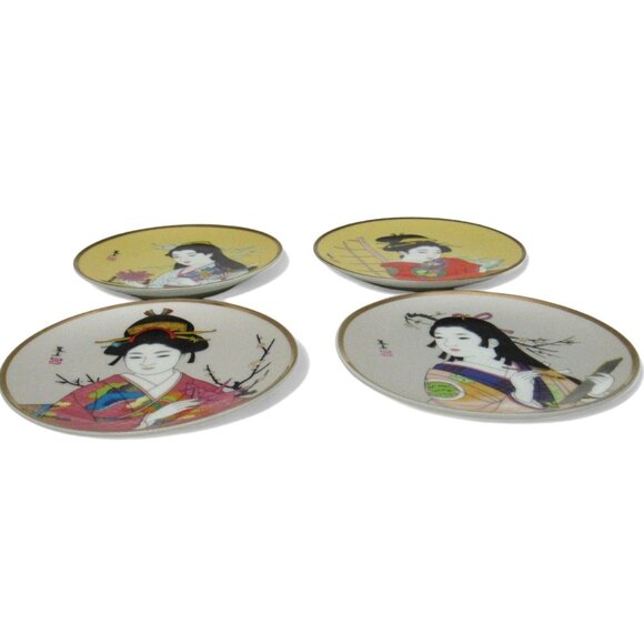 Japanese GEISHA Small Plates Set Of 4 with Gold Trim Japan Vintage 4.5" - Picture 7 of 10
